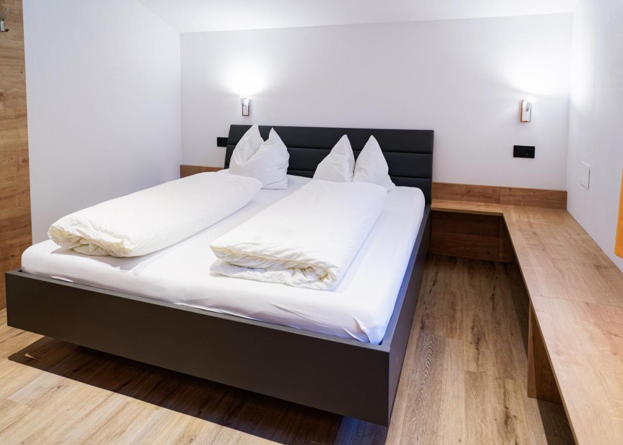 Vierbettzimmer mit eigenem Bad